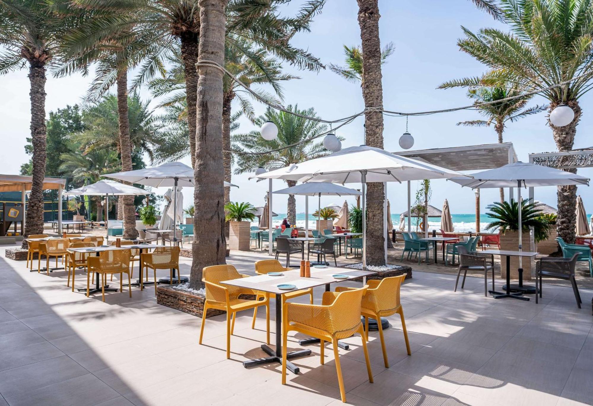 Готель Occidental Grand 4*